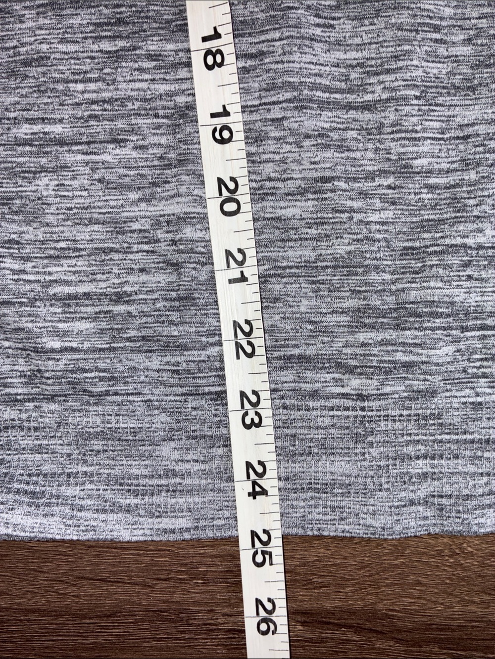 Women’s EUC Size 8 Lululemon Heather Gray Sleeveless Tank - Picture 6 of 7